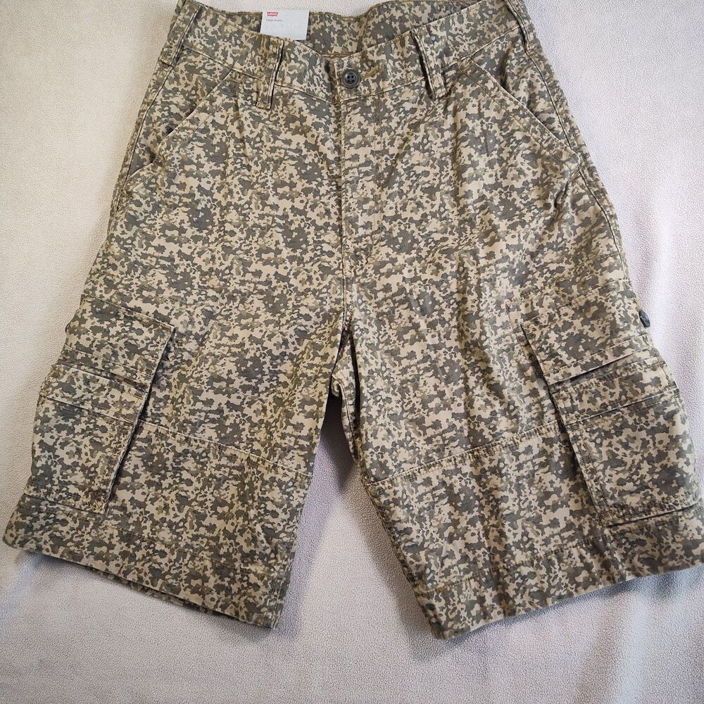 DS NWT Sz 30 White Tab Levi's Cargo Shorts Camo 2014 Below Knee Low Waist